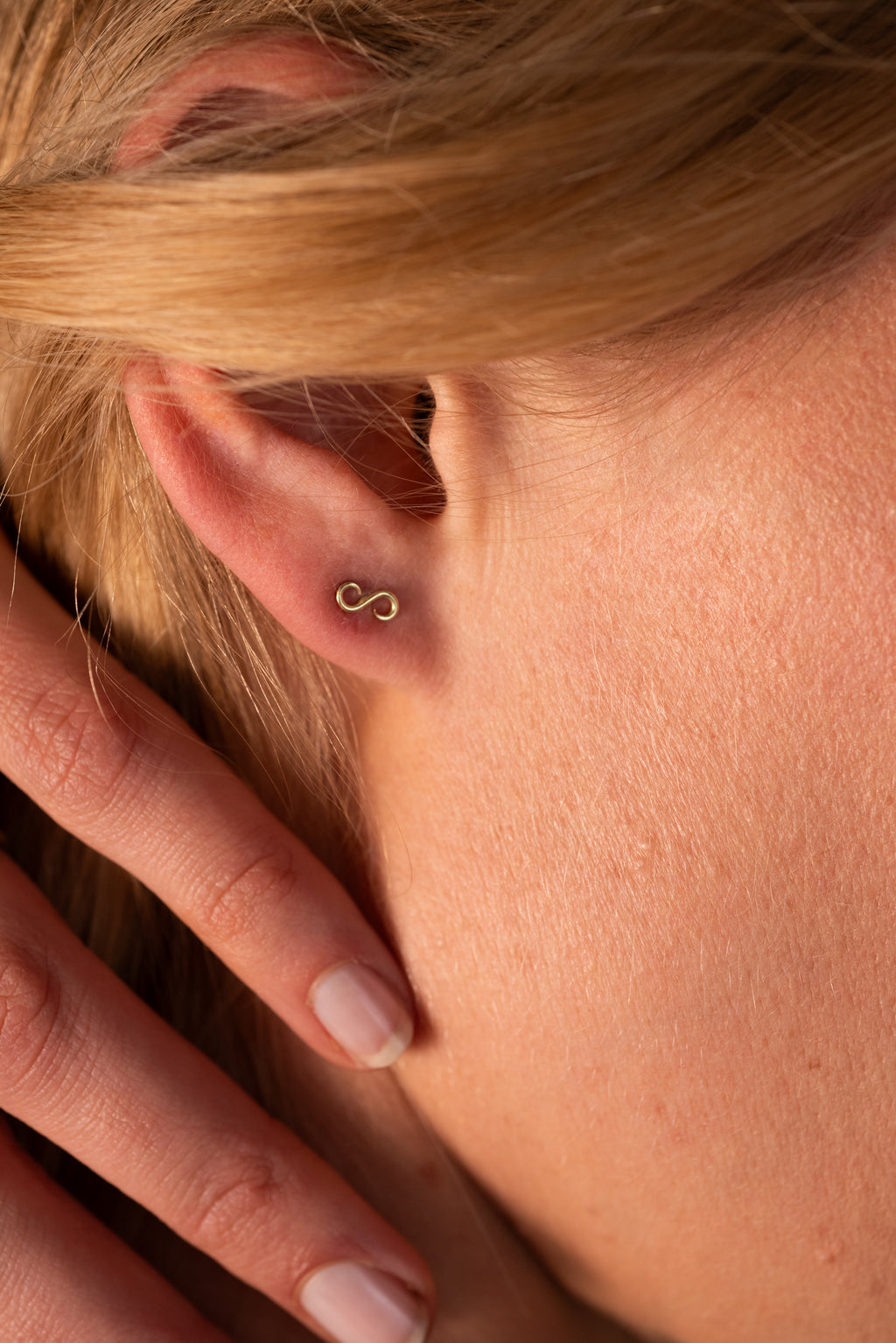 Flow - Stud Earrings